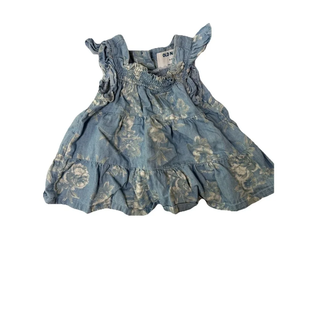 Lot of 12 Baby Girl Clothes Newborn 0-3M 3-6M Dresses Bodysuits Pajamas